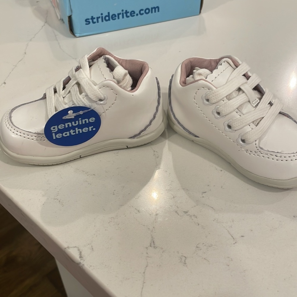 Stride Rite Kids Girls Emilia Bootie/Shoe - Picture 7 of 8